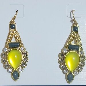 ⚡️Like-New⚡️Lia Sophia “Lyricism” Earrings